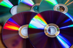 CDを処分する前にデータを消す方法