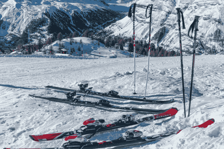 スキー板/スノーボードを売却・譲渡する方法4つ