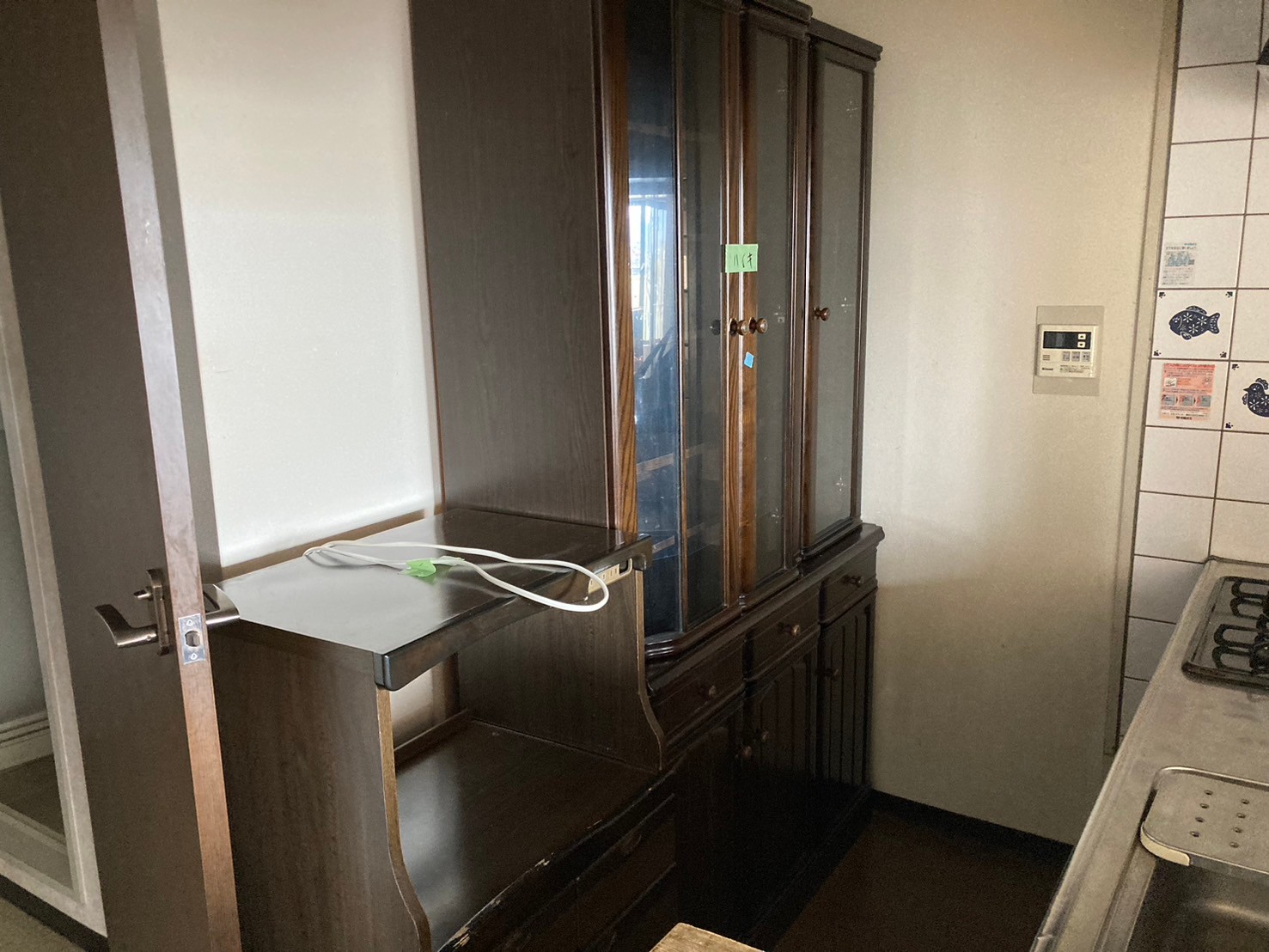 【寝屋川市 U様】エアコン処分に伴う不用品回収の回収事例