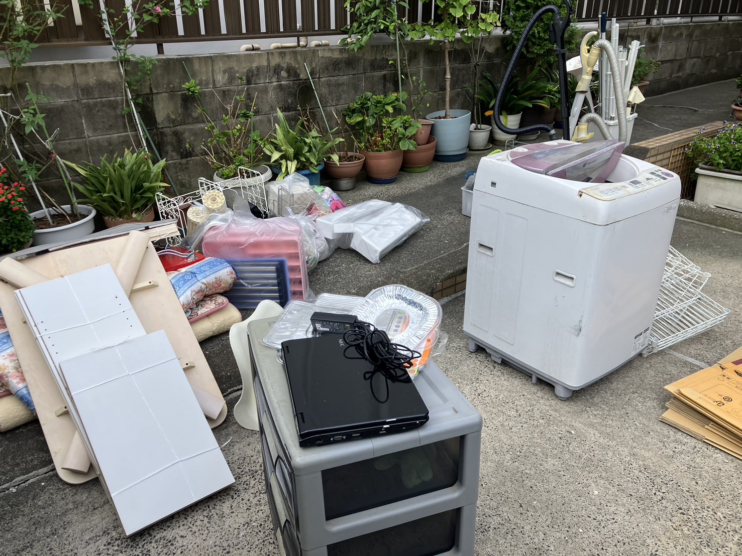 【鹿児島市 H様】布団処分に伴う不用品回収の回収事例