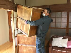志摩市の許可業者に不用品を回収してもらう流れ